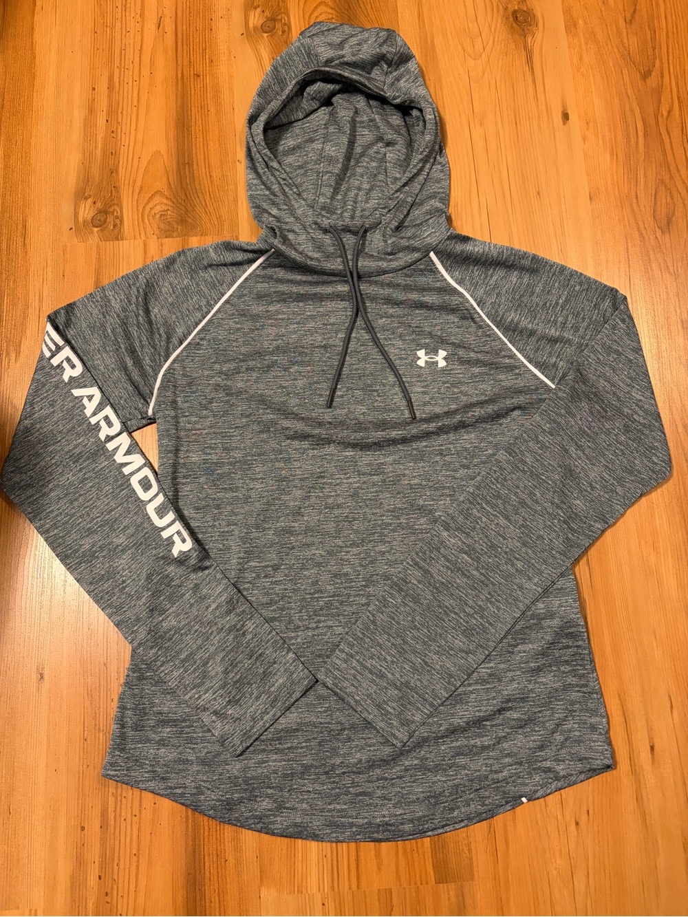 Under Armour Heathered Charcoal Gray Long Sleeve Hooded Top